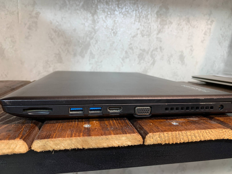 لپتاپ قدرتمند TOSHIBA (سری Dynabook/Tecra)